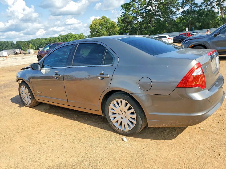 Снимка 2 от търг – 2011 FORD FUSION с VIN 3FADP0L39BR161006