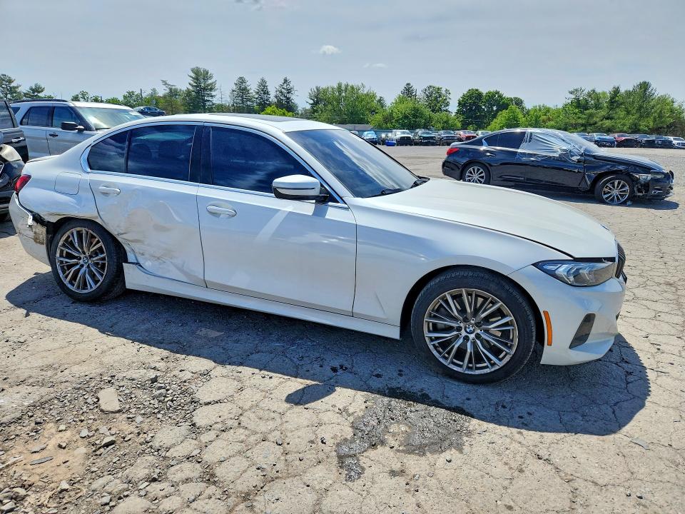 Photo 4 from auction – 2024 BMW 330XI with VIN 3MW89FF06R8E74537