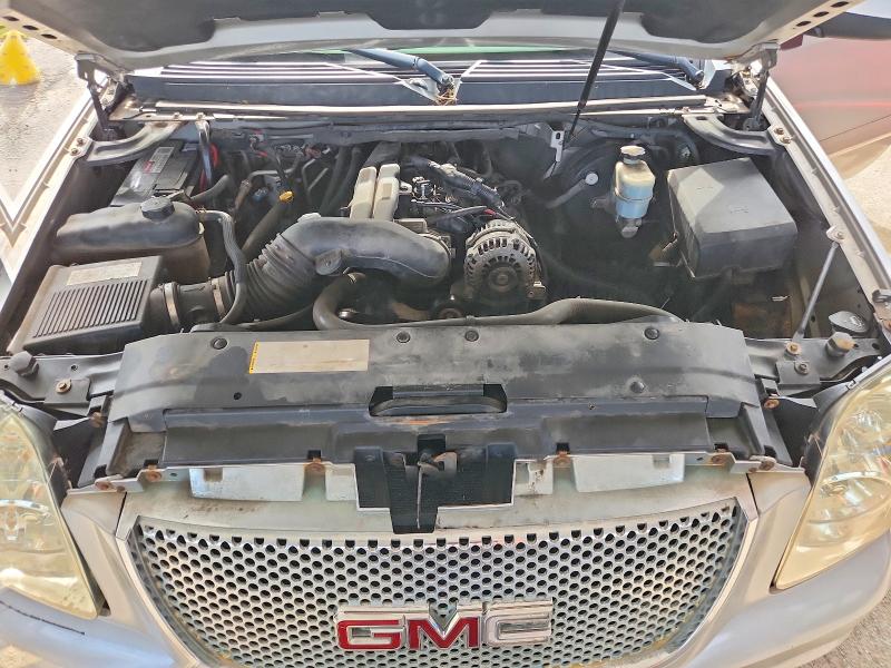 Photo 11 from auction – 2007 GMC YUKON with VIN 1GKFK13067J329283