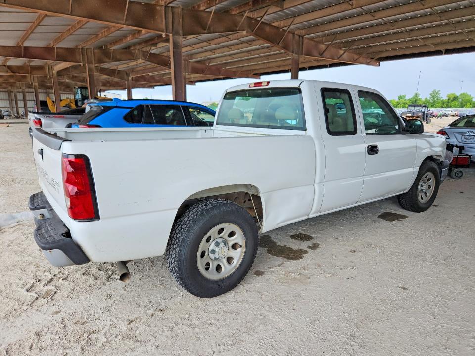 Photo 3 from auction – 2006 CHEVROLET SILVERADO with VIN 1GCEC19X46Z106054