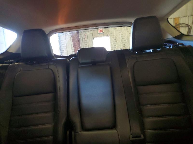 Photo 10 from auction – 2017 FORD ESCAPE with VIN 1FMCU9J96HUB99882