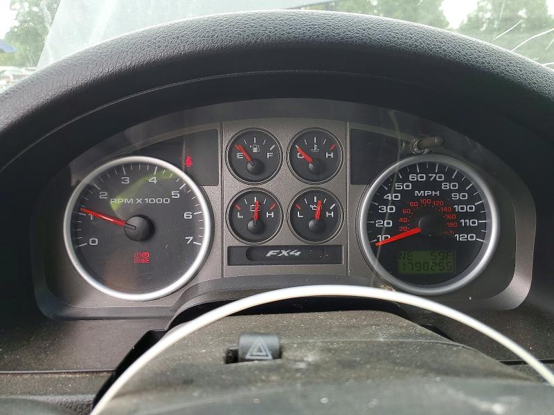 Photo 9 from auction – 2006 FORD F150 with VIN 1FTPX14596FA56630