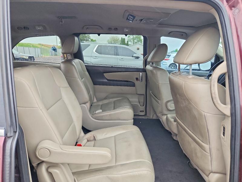 Photo 11 from auction – 2015 HONDA ODYSSEY with VIN 5FNRL5H60FB063856