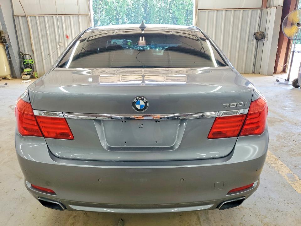 Photo 6 from auction – 2012 BMW 750 with VIN WBAKC6C5XCC396027