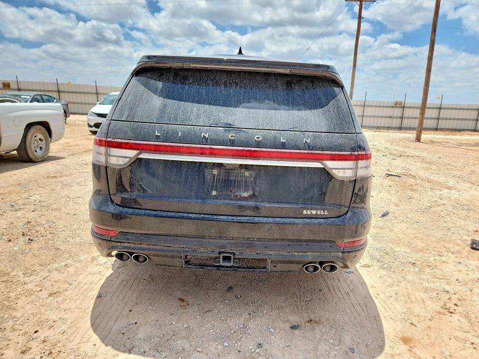 Photo 6 from auction – 2021 LINCOLN AVIATOR with VIN 5LM5J7WC0MGL18753