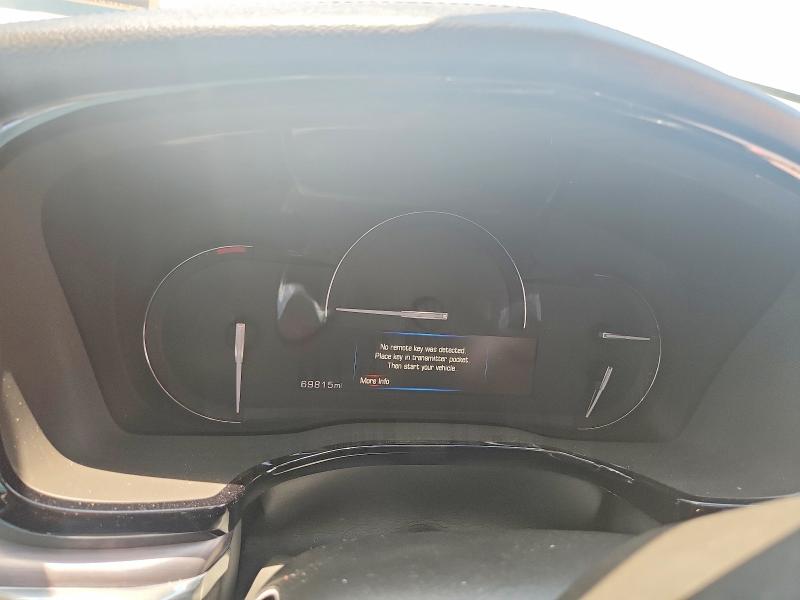 Photo 9 from auction – 2017 CADILLAC XT5 with VIN 1GYKNBRS7HZ115125