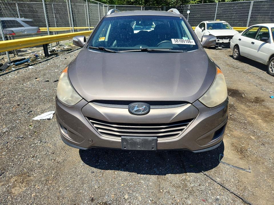 Photo 5 from auction – 2012 HYUNDAI TUCSON with VIN KM8JU3AC0CU339711
