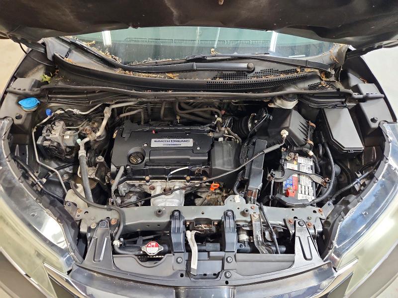 Photo 12 from auction – 2015 HONDA CR-V with VIN 2HKRM4H72FH643076