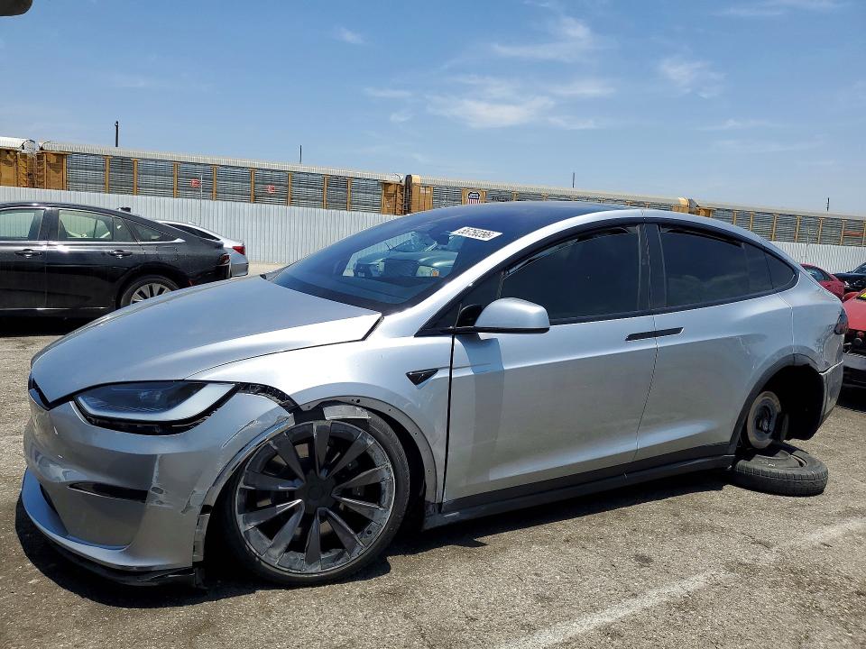 2024 TESLA MODEL X - Търг №55750396
