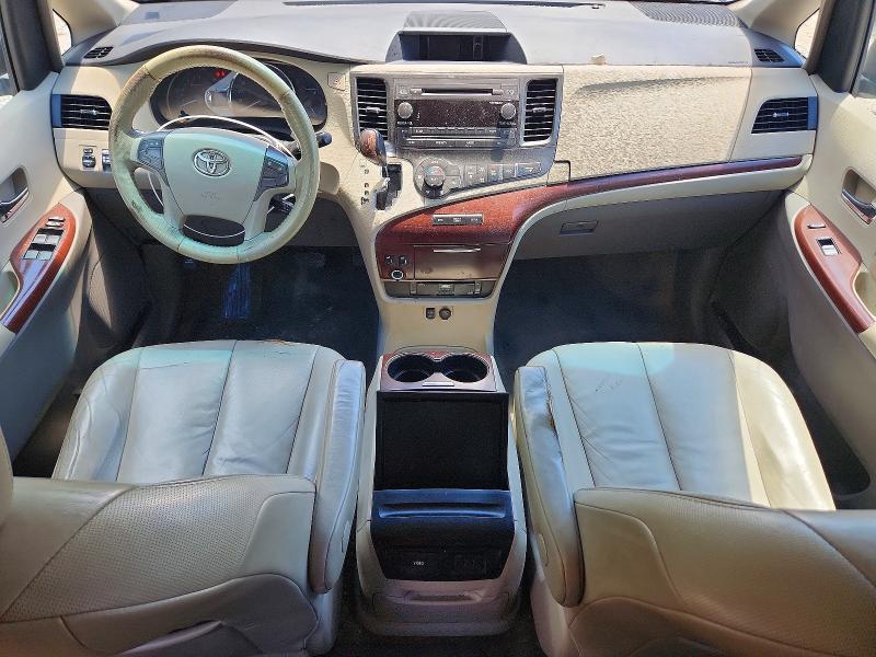 Photo 8 from auction – 2011 TOYOTA SIENNA with VIN 5TDYK3DC2BS134589
