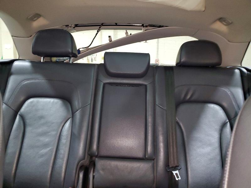 Photo 10 from auction – 2012 AUDI Q5 with VIN WA1LFAFP1CA121487