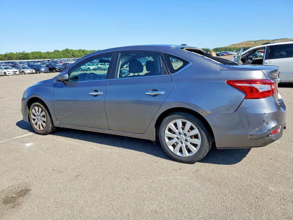 Photo 2 from auction – 2017 NISSAN SENTRA with VIN 3N1AB7AP3HY311865