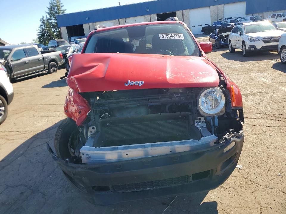 Photo 5 from auction – 2015 JEEP RENEGADE with VIN ZACCJBBT0FPB73126