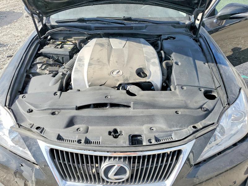 Photo 11 from auction – 2013 LEXUS IS with VIN JTHCE5C2XD5003164