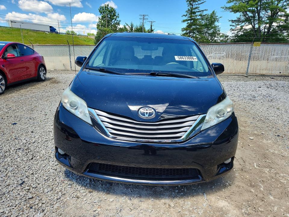 Photo 5 from auction – 2011 TOYOTA SIENNA with VIN 5TDYK3DC2BS134589