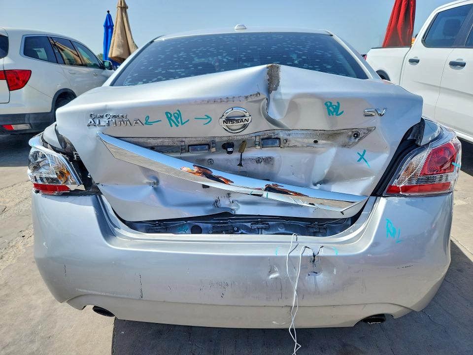 Foto 6 de la subasta – 2015 NISSAN ALTIMA con VIN 1N4AL3AP5FC185085