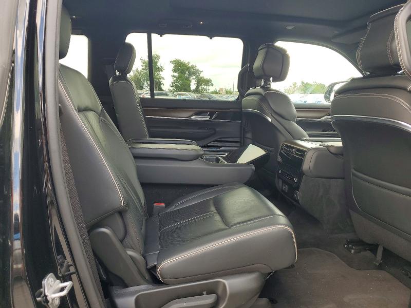 Photo 11 from auction – 2023 JEEP GRAND WAGONEER with VIN 1C4SJVFP7PS510612