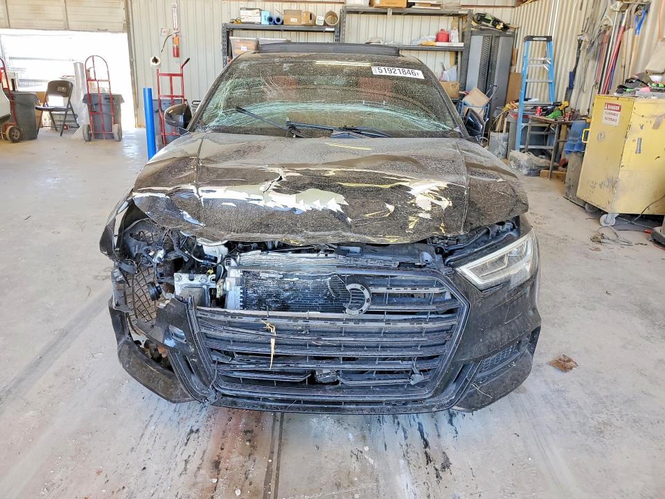 Foto 5 de la subasta – 2018 AUDI S3 con VIN WAUB1GFF6J1052719