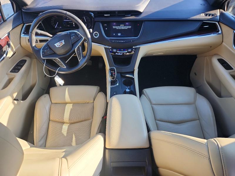 Zdjęcie 8 z aukcji – 2017 CADILLAC XT5 z VIN 1GYKNCRS0HZ162342