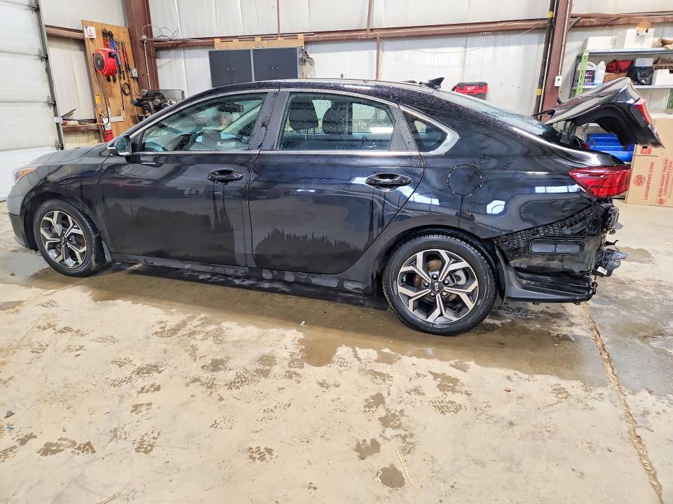 Photo 2 from auction – 2020 KIA FORTE with VIN 3KPF54AD7LE237052