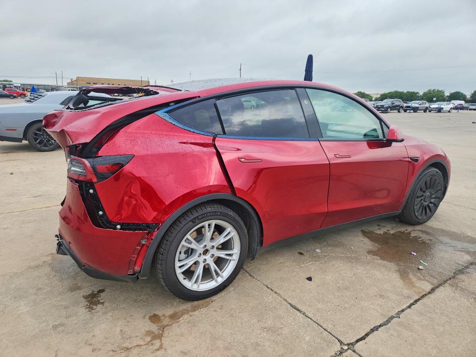 Photo 3 from auction – 2024 TESLA MODEL Y with VIN 7SAYGAEE6RF092676
