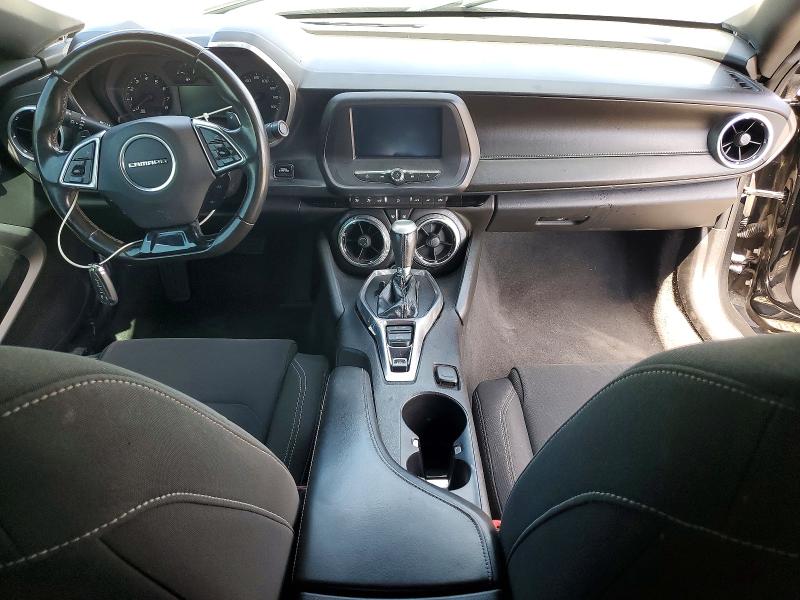 Photo 8 from auction – 2016 CHEVROLET CAMARO with VIN 1G1FB1RS1G0132198