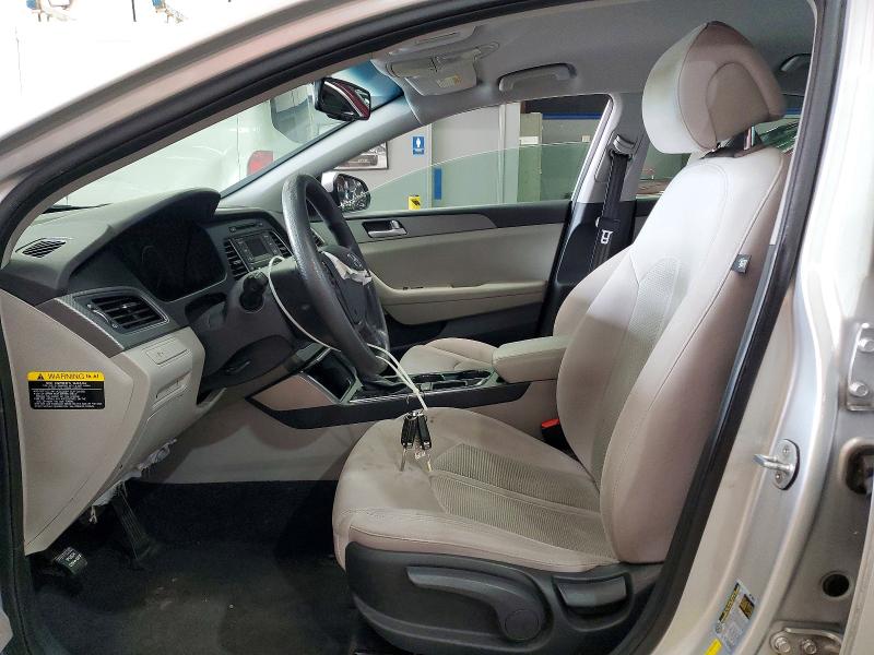 Photo 7 from auction – 2016 HYUNDAI SONATA with VIN 5NPE24AF2GH387190