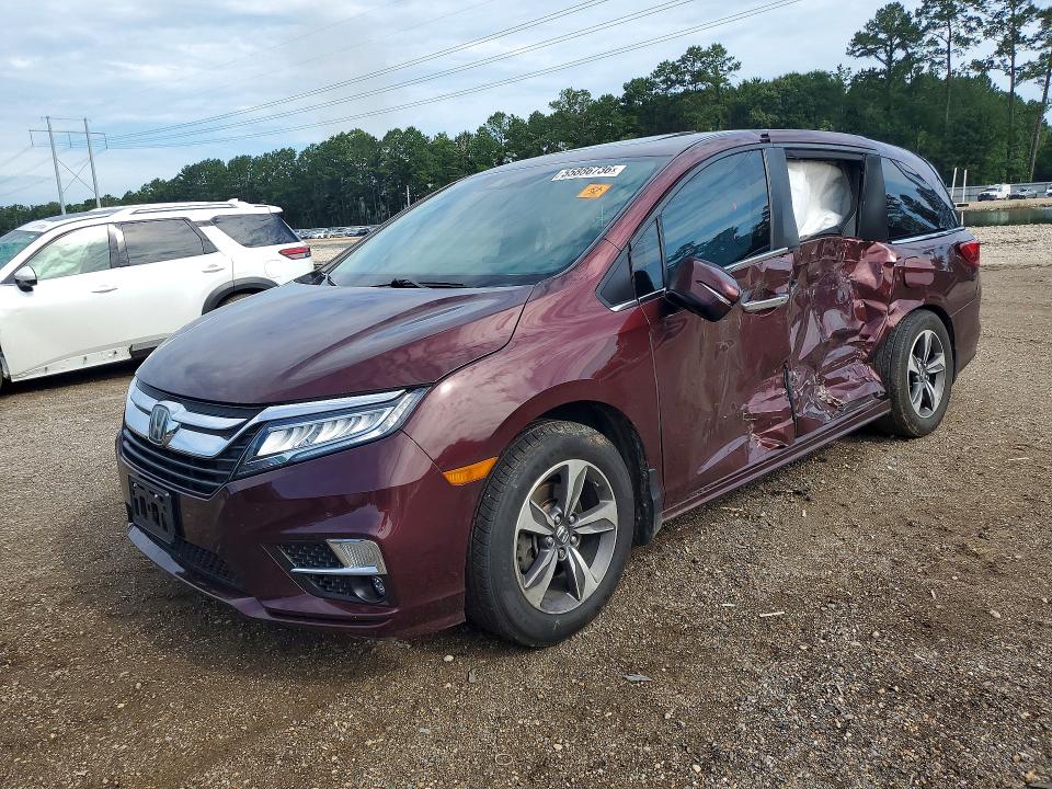 HONDA ODYSSEY 2018 with VIN 5FNRL6H84JB076870 - Photo from auction