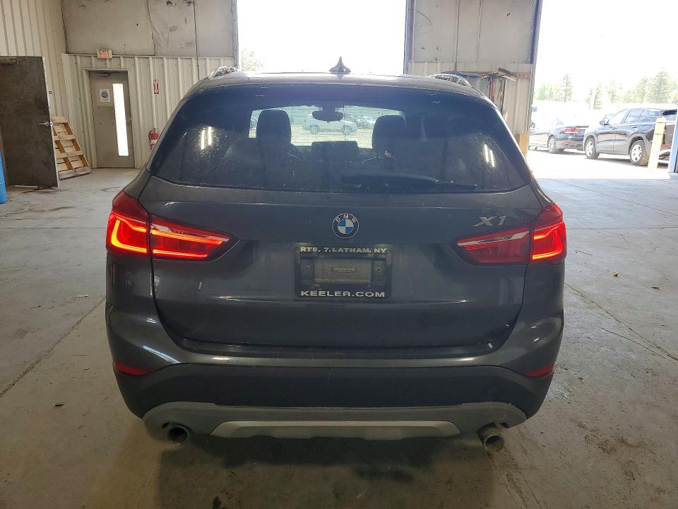 Photo 6 from auction – 2017 BMW X1 with VIN WBXHT3C36H5F68386