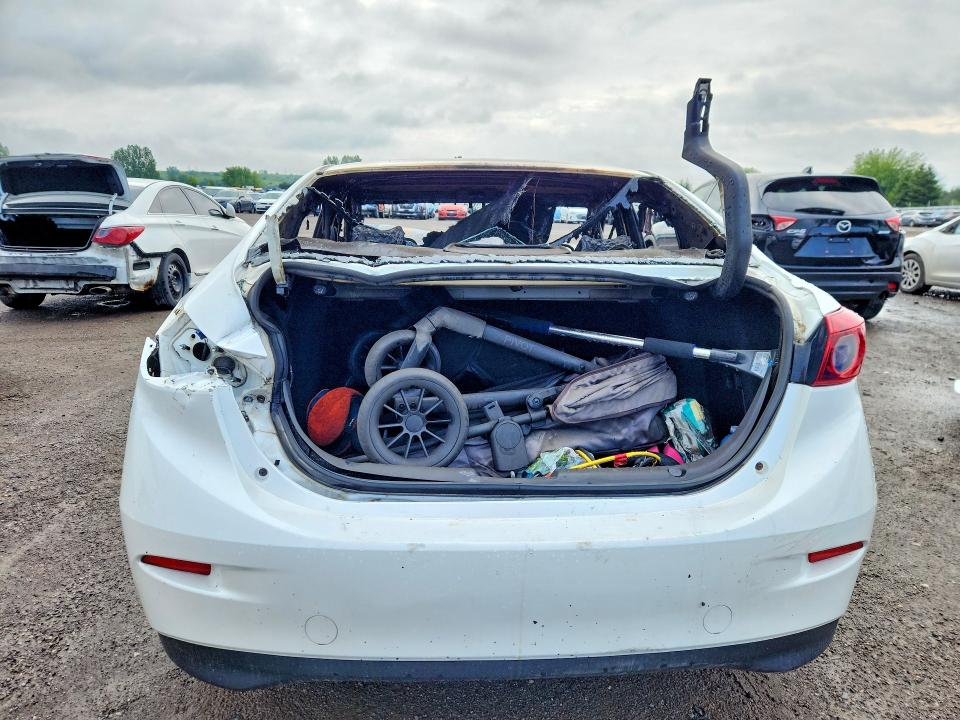 صورة رقم 6 من المزاد - 2017 MAZDA 3 مع VIN JM1BN1V73H1113999