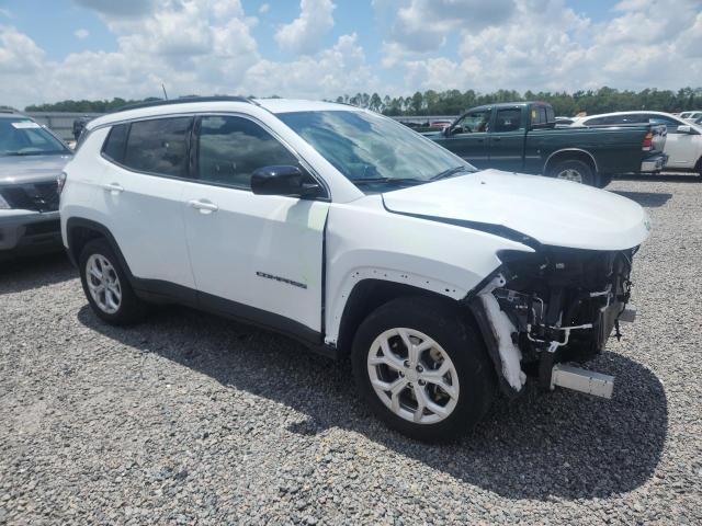 Photo 4 from auction – 2024 JEEP COMPASS with VIN 3C4NJDBN2RT128582