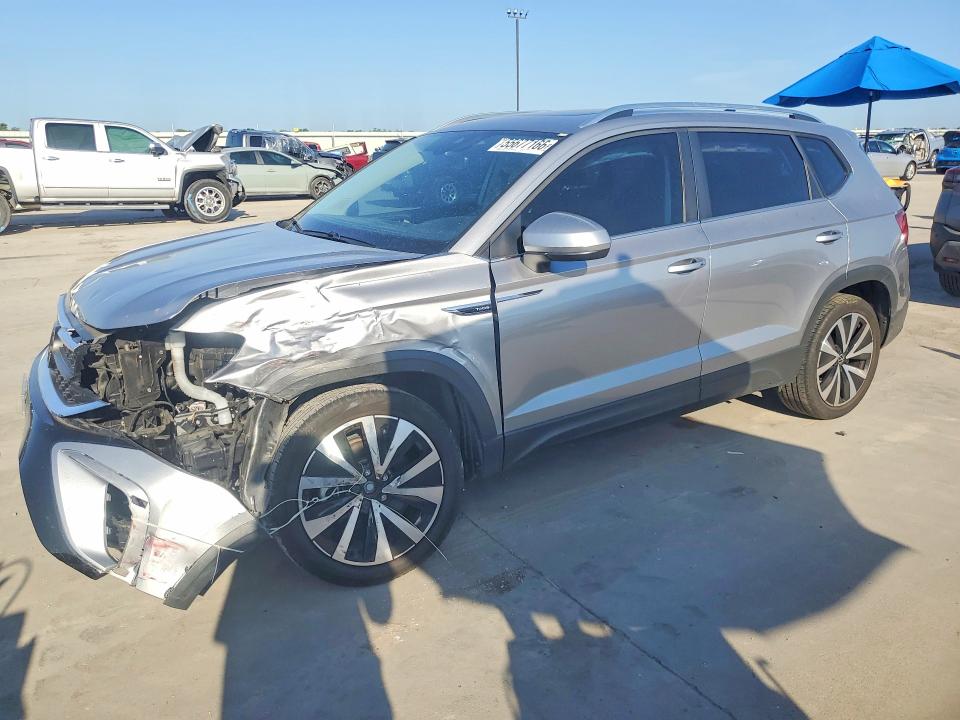 2024 VOLKSWAGEN TAOS