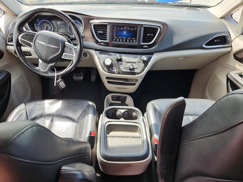 Photo 8 from auction – 2018 CHRYSLER PACIFICA with VIN 2C4RC1BG8JR214112