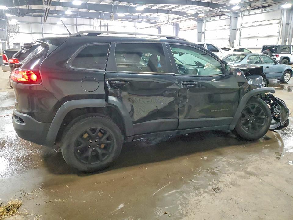 Photo 3 from auction – 2014 JEEP CHEROKEE with VIN 1C4PJMBS8EW257624