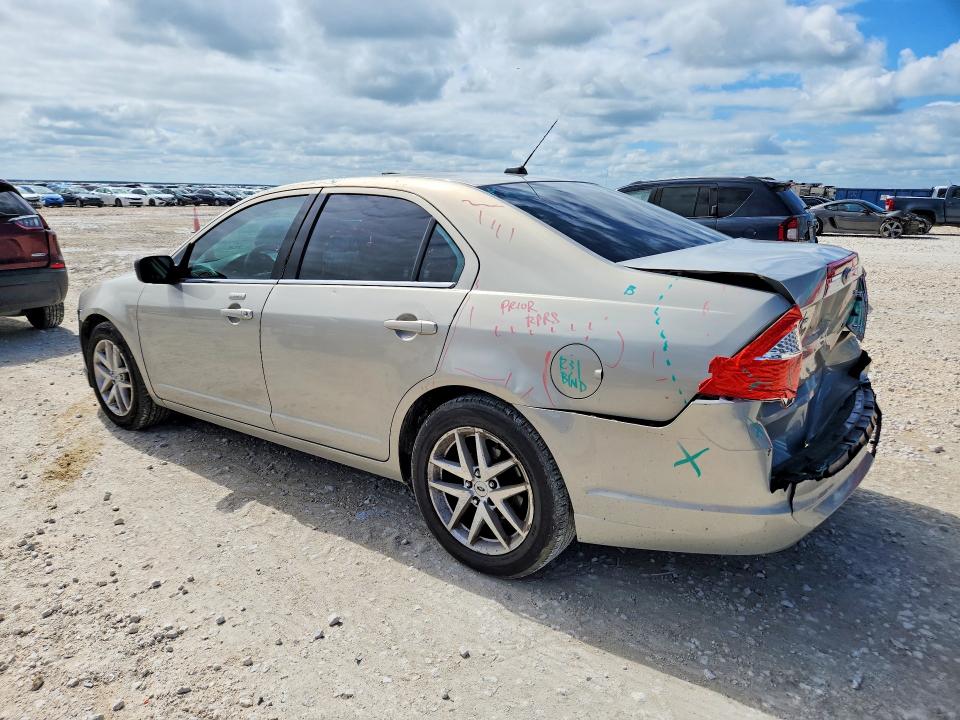 Photo 2 from auction – 2010 FORD FUSION with VIN 3FAHP0JA6AR320730