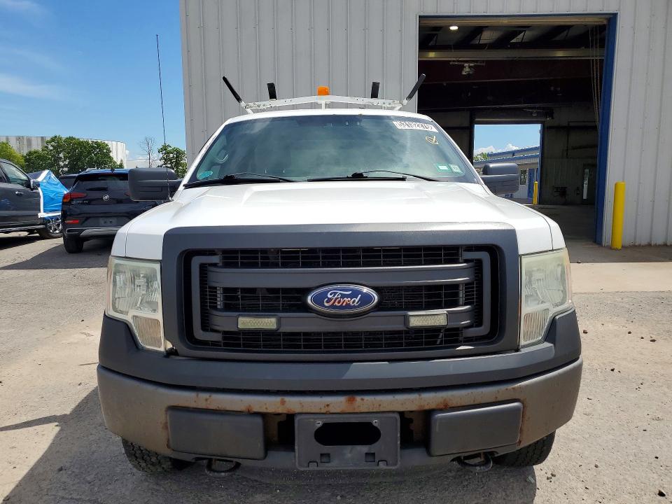 Foto 5 de la subasta – 2013 FORD F150 con VIN 1FTMF1EM1DFA39846