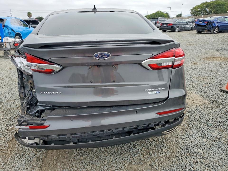 Photo 6 from auction – 2019 FORD FUSION with VIN 3FA6P0D98KR184806