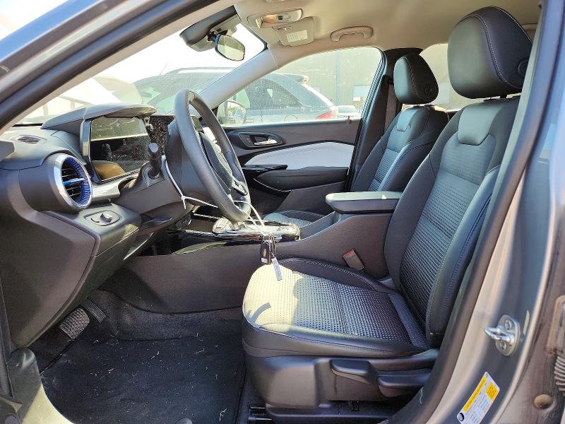 Photo 7 from auction – 2025 CHEVROLET TRAX with VIN KL77LHEP1SC092907