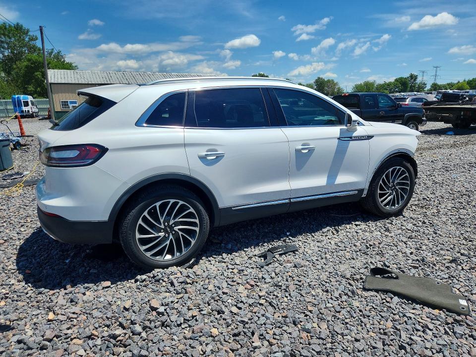 Photo 3 from auction – 2019 LINCOLN NAUTILUS with VIN 2LMPJ8L92KBL25447