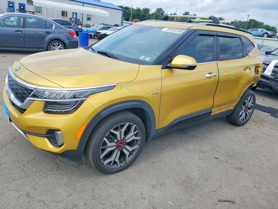 KIA SELTOS 2021 with VIN KNDETCA21M7130428 - Photo from auction