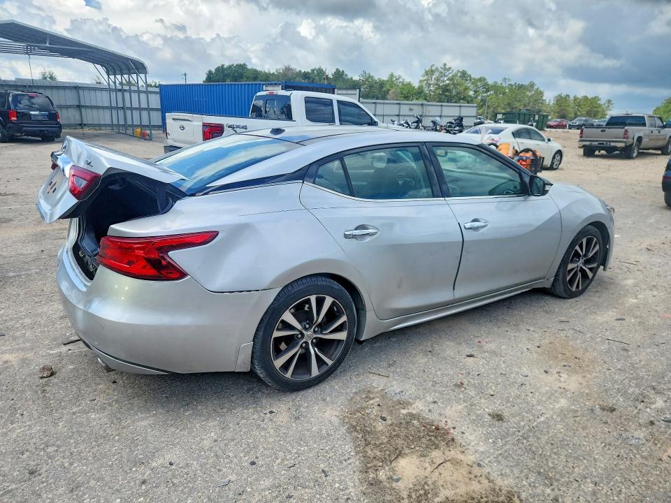 Photo 3 from auction – 2016 NISSAN MAXIMA with VIN 1N4AA6AP4GC901175
