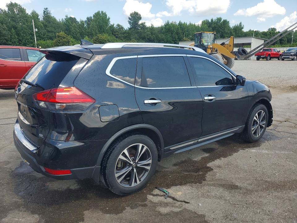 Photo 3 from auction – 2017 NISSAN ROGUE with VIN JN8AT2MT9HW404259