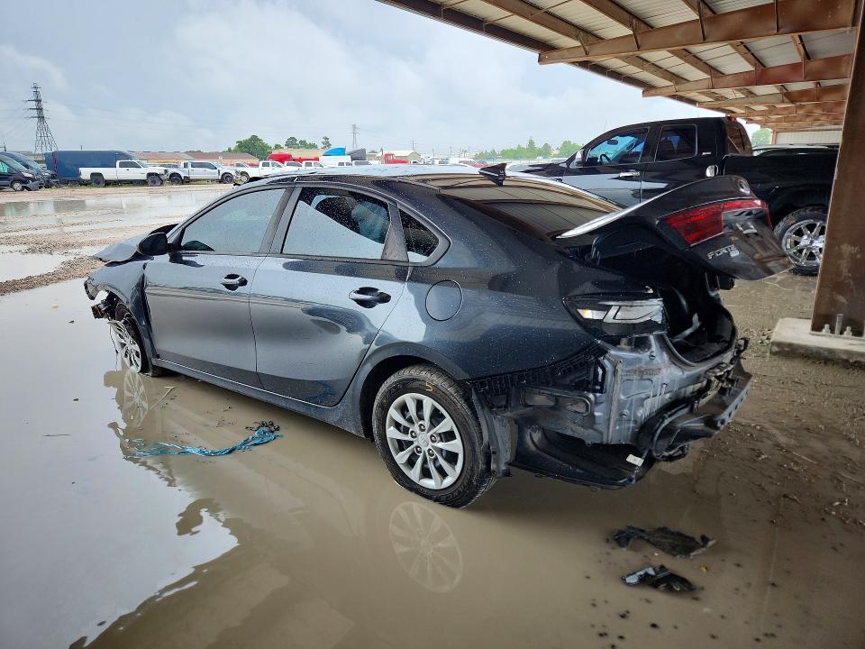 Photo 2 from auction – 2019 KIA FORTE with VIN 3KPF24AD7KE137749