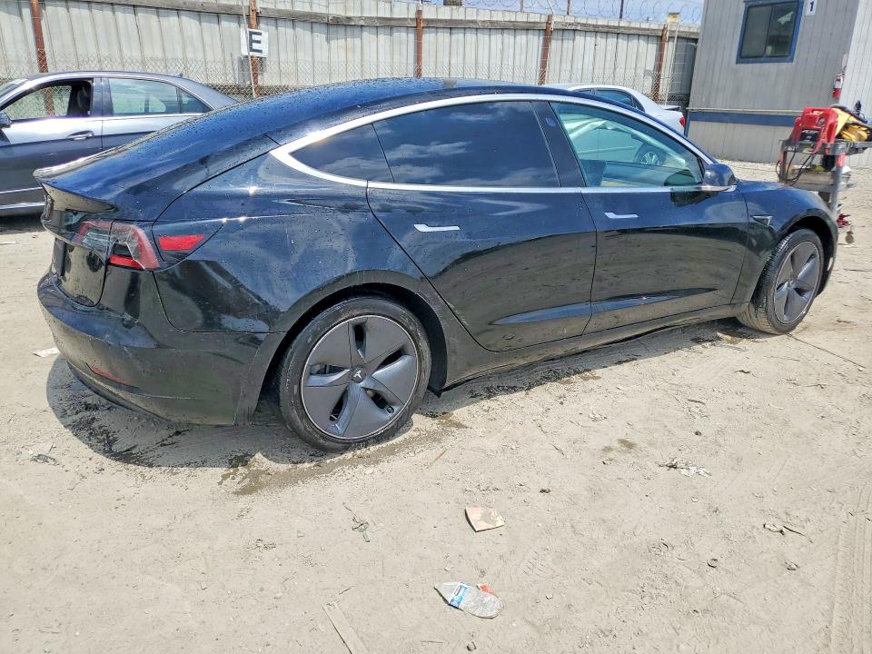 Photo 3 from auction – 2019 TESLA MODEL 3 with VIN 5YJ3E1EA9KF424612
