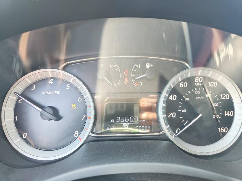 Photo 9 from auction – 2014 NISSAN SENTRA with VIN 3N1AB7AP1EY316087