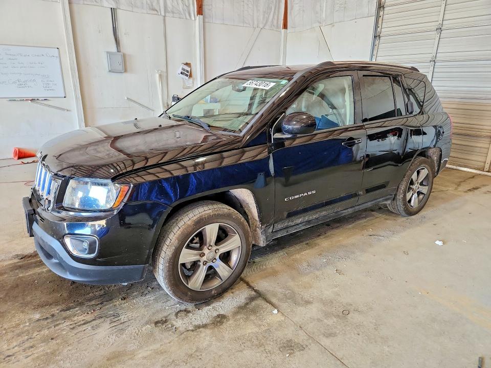 JEEP COMPASS 2017 with VIN 1C4NJCEBXHD185001 - Photo from auction