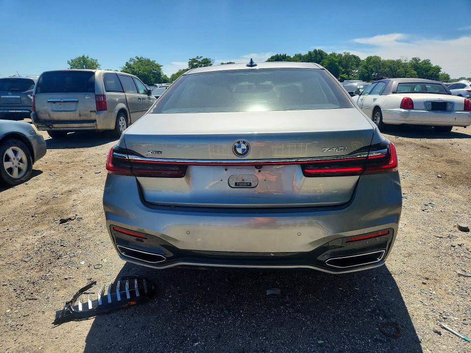 صورة رقم 6 من المزاد - 2021 BMW 740 مع VIN WBA7T4C04MCE60839