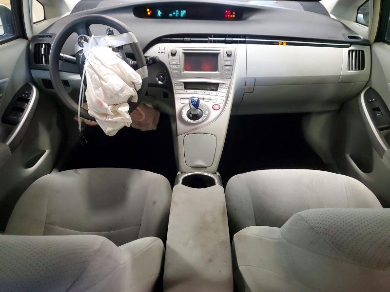 Photo 8 from auction – 2015 TOYOTA PRIUS with VIN JTDKN3DU5F0425487