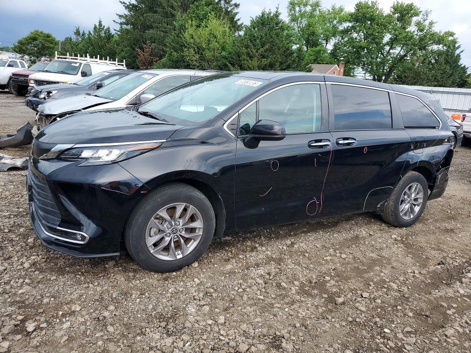 2022 TOYOTA SIENNA - Търг №57084136