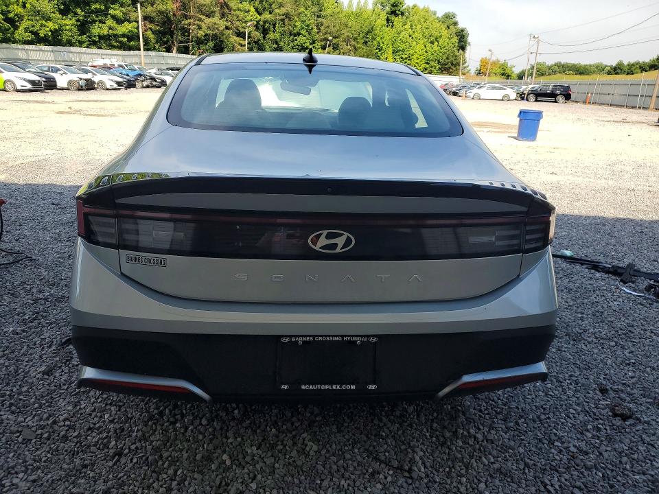 Photo 6 from auction – 2025 HYUNDAI SONATA with VIN KMHL24JA9SA440054